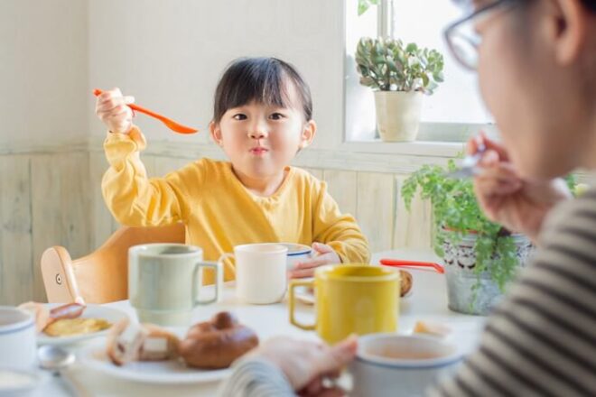 Bổ sung thực phẩm giàu vi chất dinh dưỡng cho bé khoẻ và thông minh