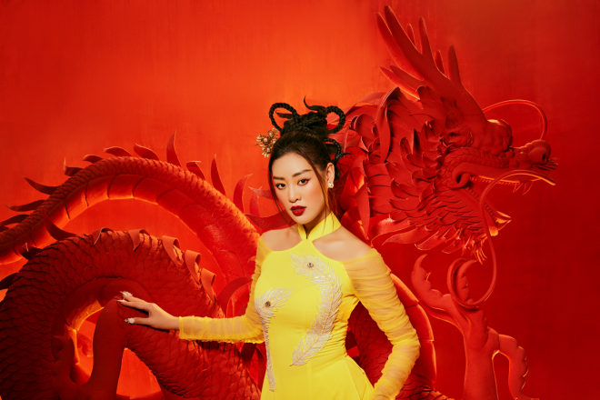 Hoa hậu Khánh Vân đậm chất Á Đông trong bộ ảnh Tết Nhâm Dần