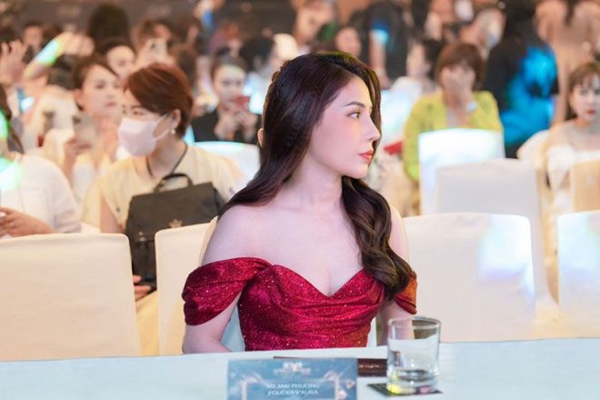 CEO Mai Phương xuất hiện quyến rũ và nổi bật tại The Face Beauty 2022