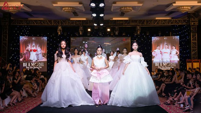 Gần 100 mẫu nhí, mẫu teen khoe tài tại Be A Model – “Bữa tiệc hoàng gia”