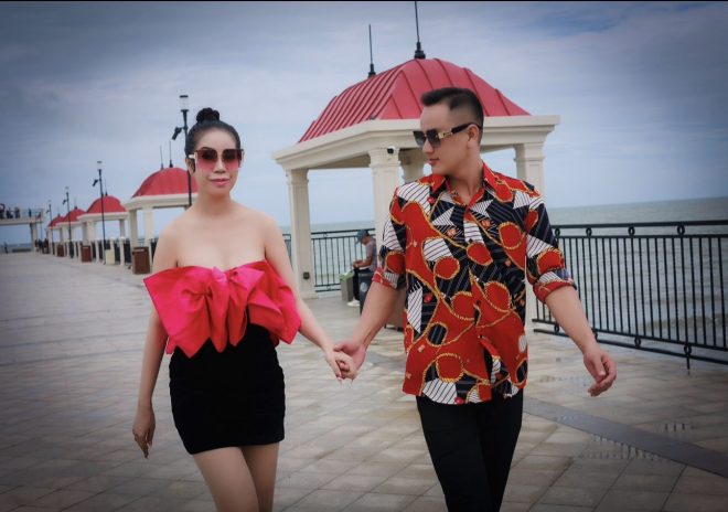 Hoa Hậu Sắc đẹp Hoàn vũ qua ảnh Thanh Hằng với những shot ảnh rực rỡ ở resort 5 sao tại Hồ Tràm