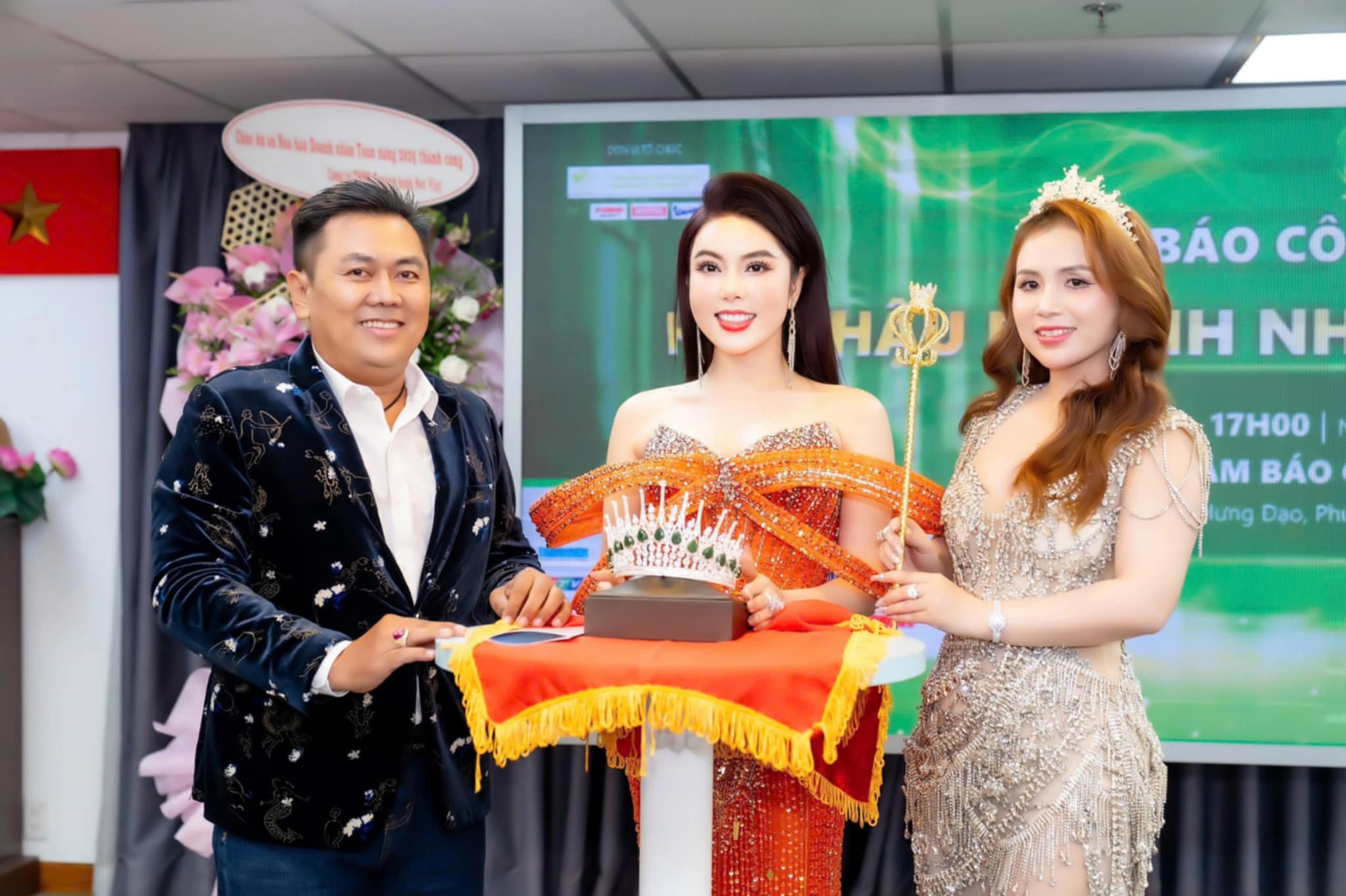 Khởi động cuộc thi Hoa hậu Doanh nhân Toàn năng 2025 11 35ba4b6d 1763 49fe a5d0 d641f49daadc
