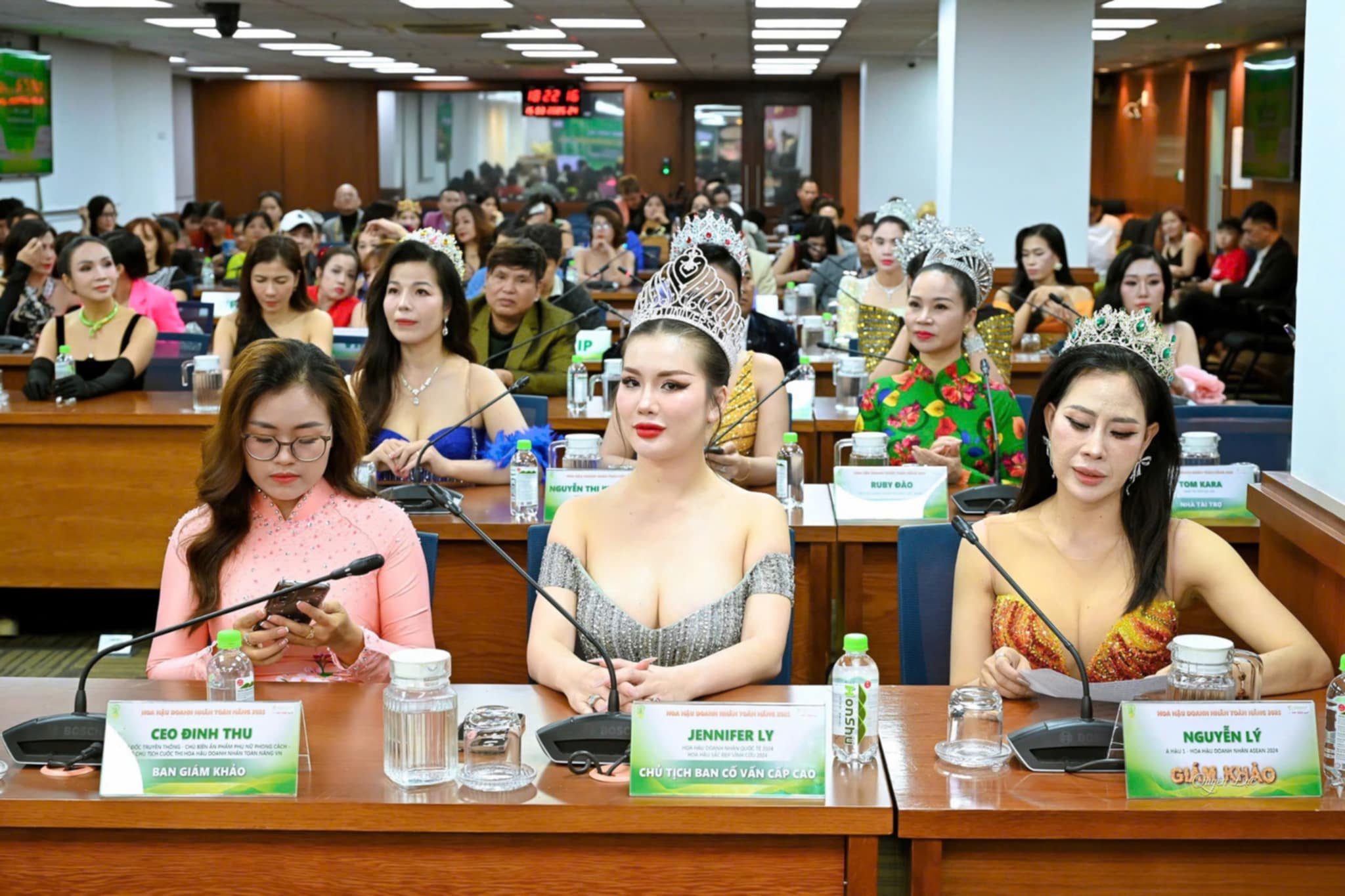 Khởi động cuộc thi Hoa hậu Doanh nhân Toàn năng 2025 10 cd9ab6c6 cba8 4b98 b902 d66ef7db3a17