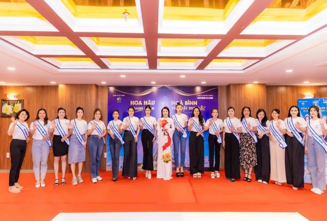 Thí sinh Hoa hậu Doanh nhân Hòa Bình Trái Đất 2025 chính thức nhập cuộc – lan tỏa năng lượng tích cực và kết nối yêu thương