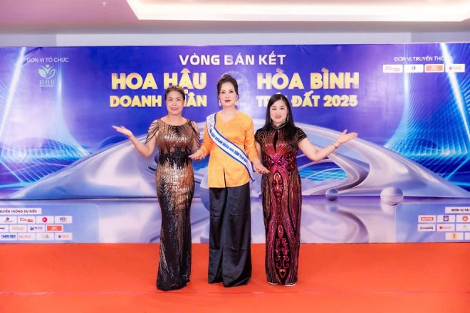 Nguyễn Thị Xoa Doanh nhân đến từ Thái Nguyên : đạt danh hiệu Á Hậu 1 Bảng B Hoa hậu Doanh Nhân Hòa Bình Trái Đất
