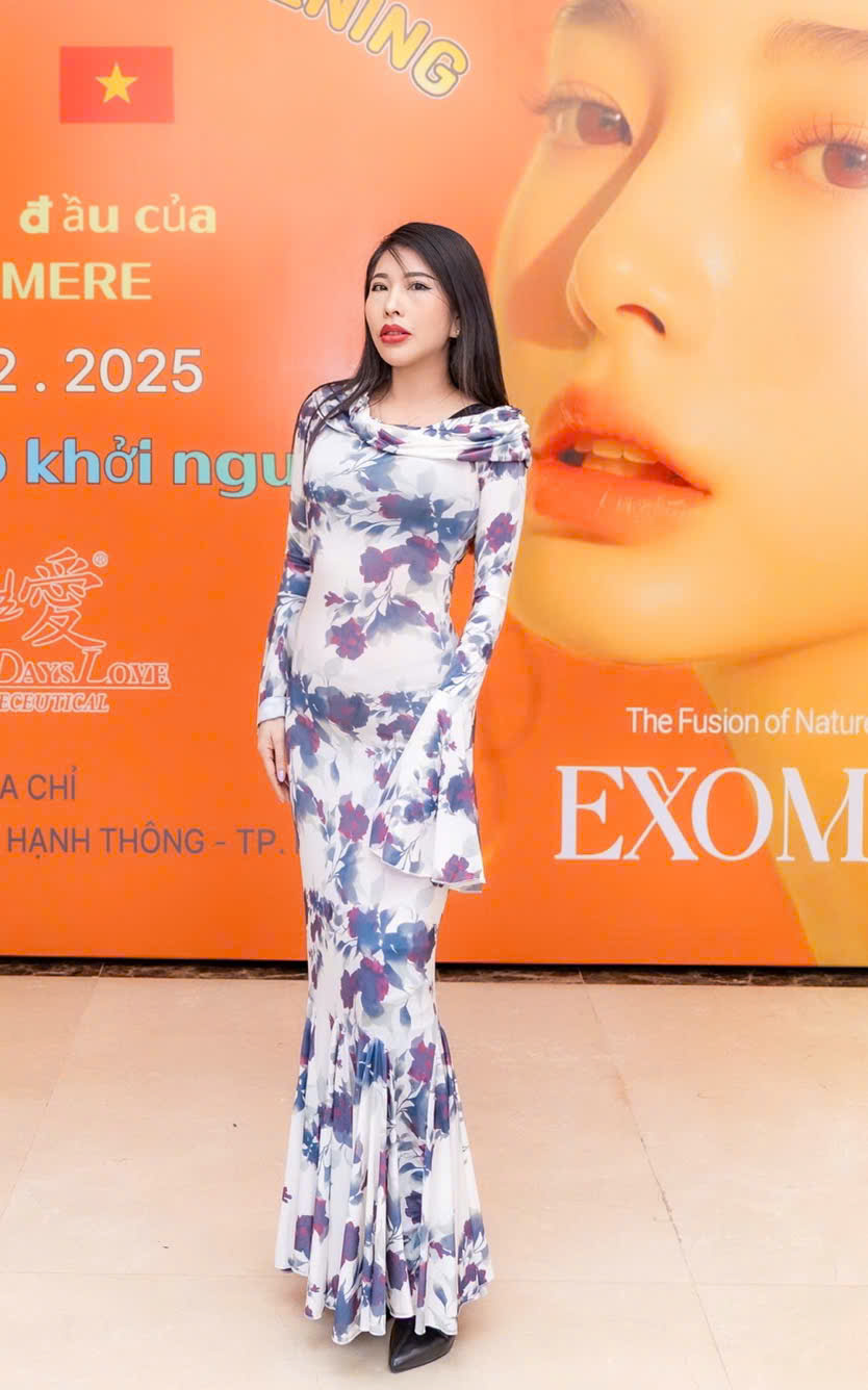 HÀ KIỀU – TẤM GƯƠNG VƯỢT KHÓ VỚI KHÁT KHAO CHÁY BỎNG VÀ HÀNH TRÌNH CỐNG HIẾN CHO NGHỆ THUẬT 4 z7360948380189 ec5d84938ffa5c86dd2a57c9557ff149