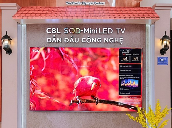 Dòng chảy công nghệ TCL C8L SQD-MINI LED TV “chạm” vào di sản ngàn năm văn hiến